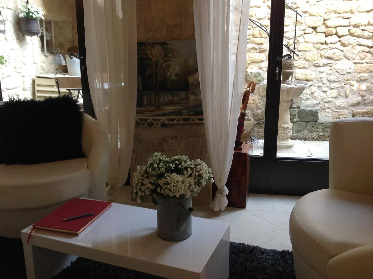 Un Patio En Luberon Bed & Breakfast Ansouis 0*,