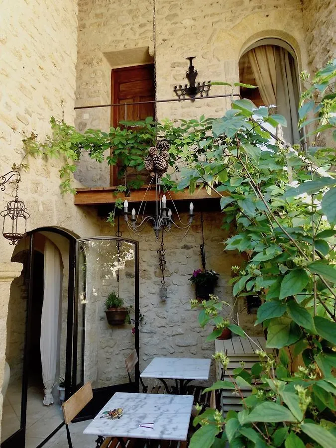 Un Patio En Luberon Bed & Breakfast Ansouis