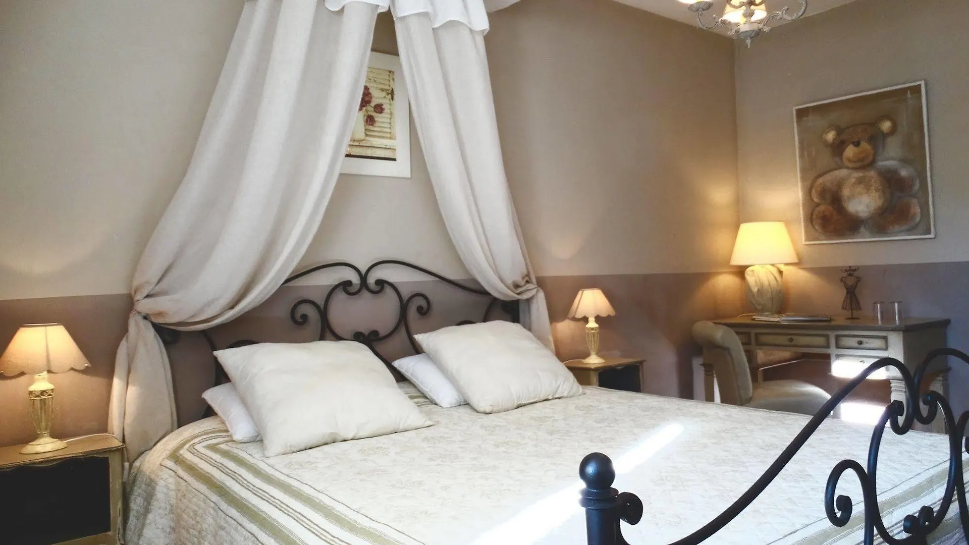 Un Patio En Luberon Bed & Breakfast Ansouis