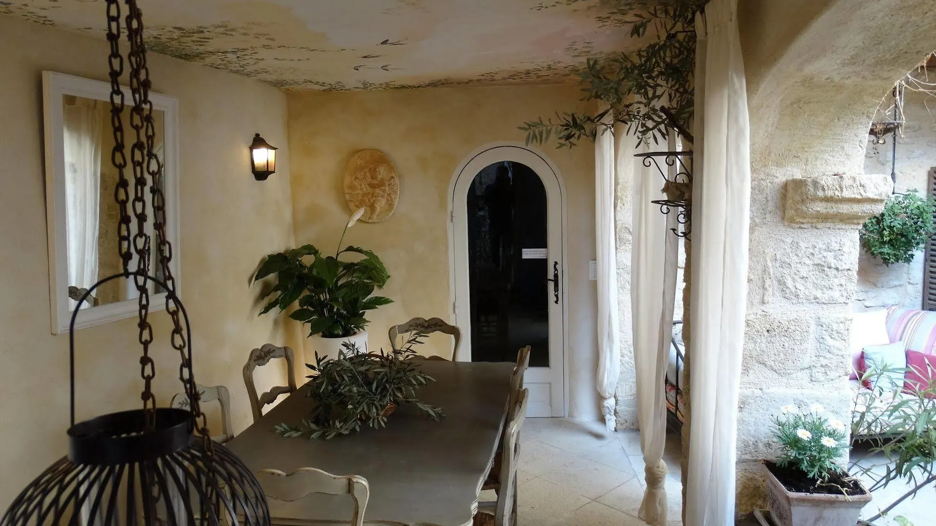 Bed & Breakfast Un Patio en Luberon Bed and Breakfast Ansouis